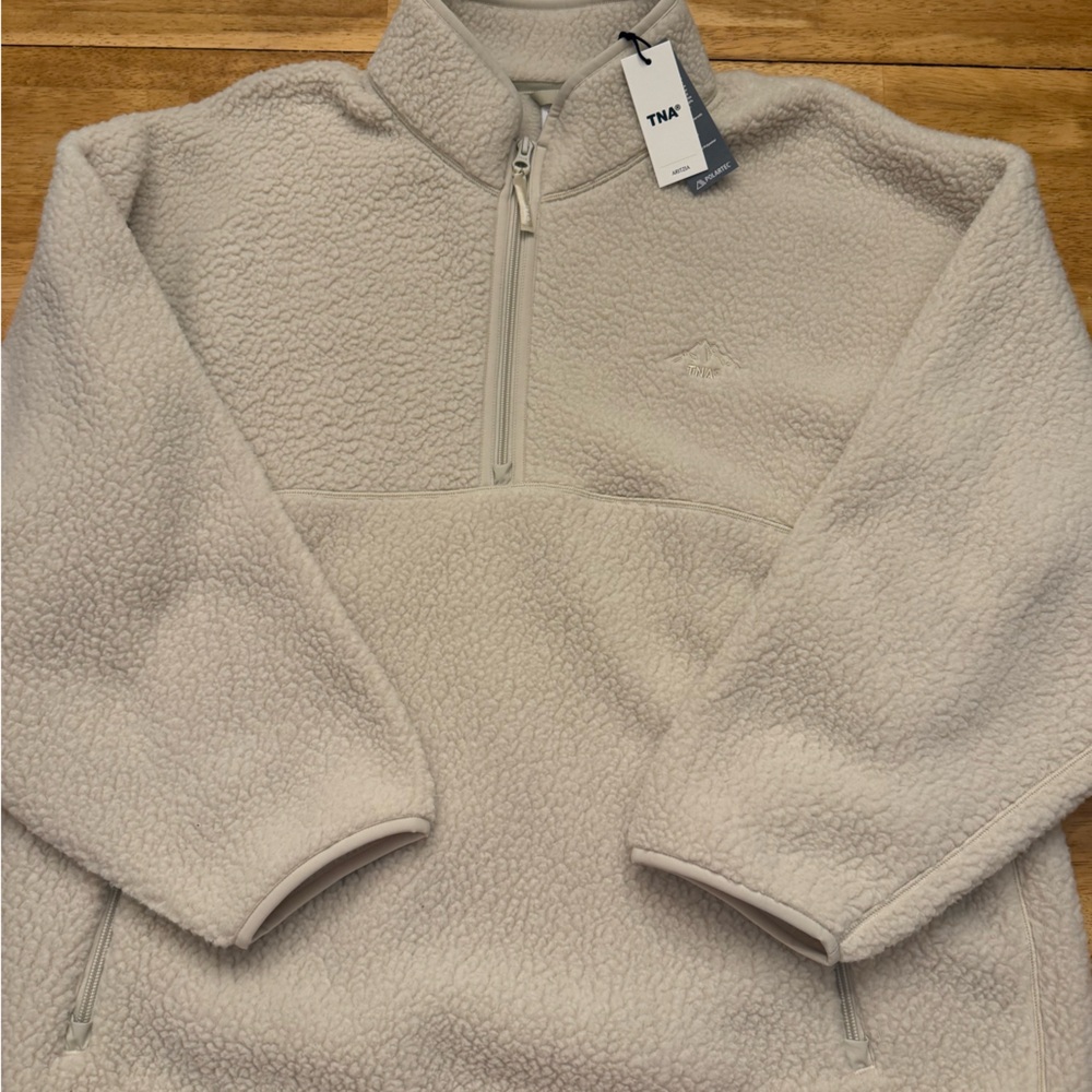 Aritzia TNA Cream Fleece Sweatshirt
